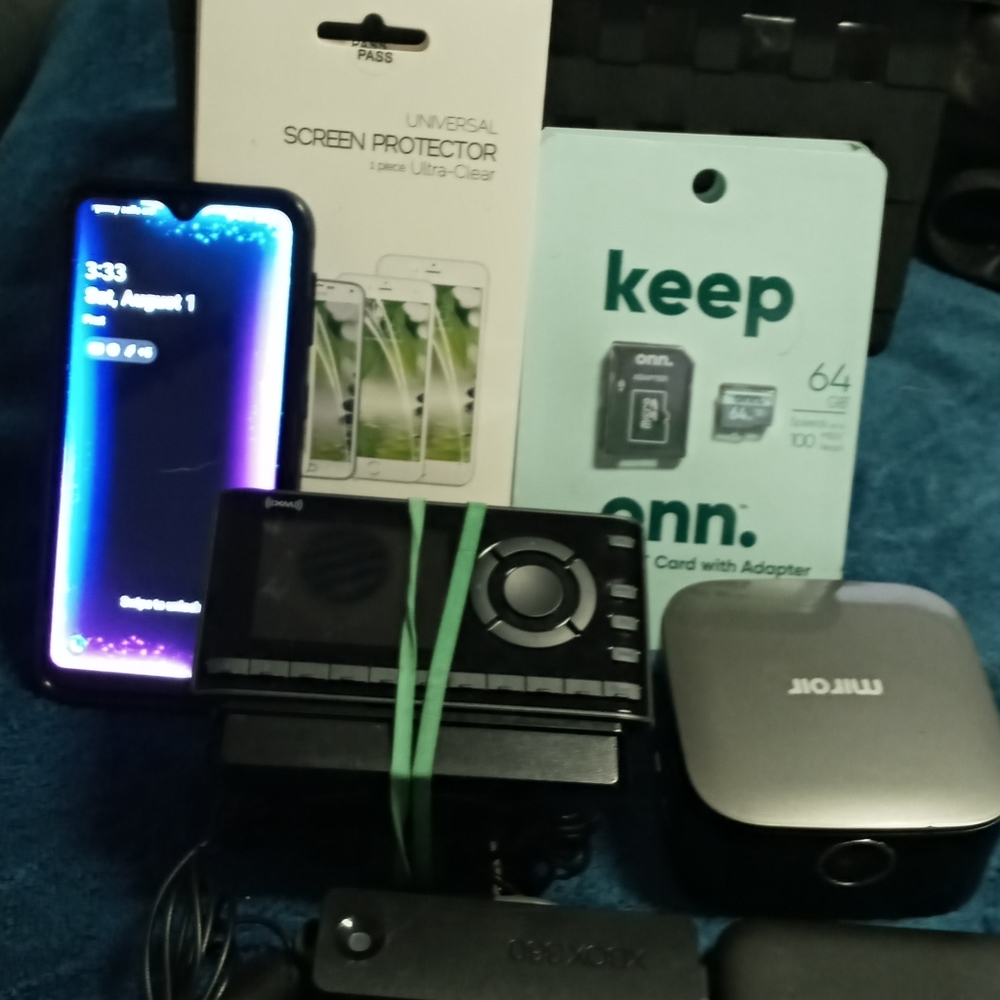 Electronics - Picture 3 of 3